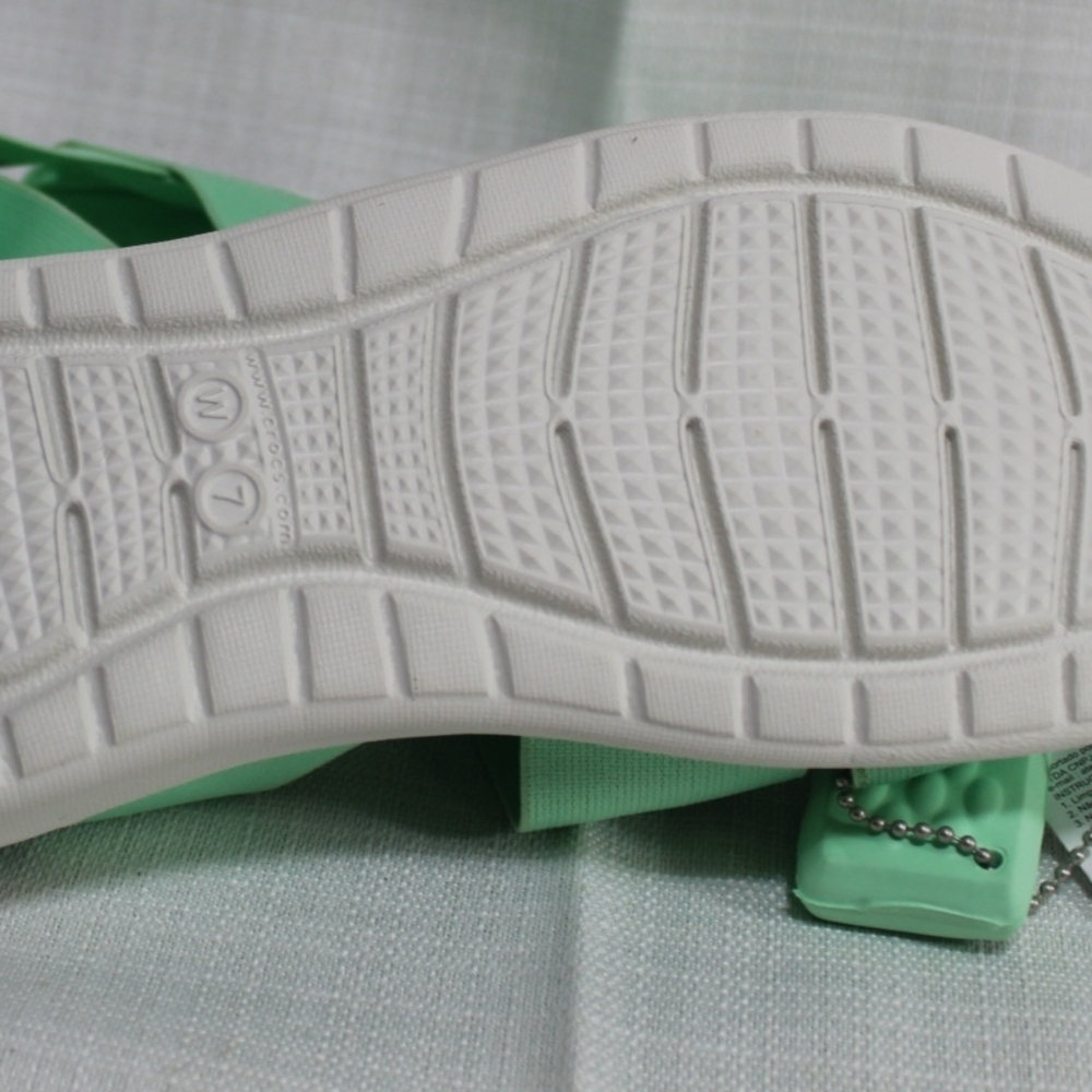 CROCS LiteRide Sandals - Light Green - Picture 4 of 5